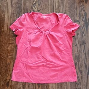 Reitmans Coral Short Sleeve V-Neck Tee